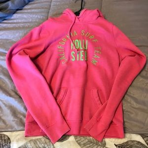 Pink Hollister pull over. Size M